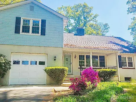 308 Forsgate Dr, Monroe, NJ 08831