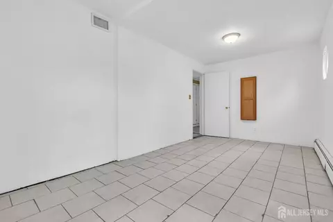 Bedroom - 52 Walnut St, Edison, NJ 08817 photo 3 of 4