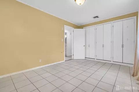 Bedroom - 52 Walnut St, Edison, NJ 08817 photo 4 of 4