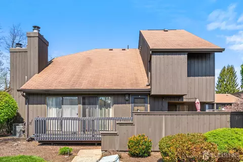 544 Westgate Dr, Edison, NJ 08820