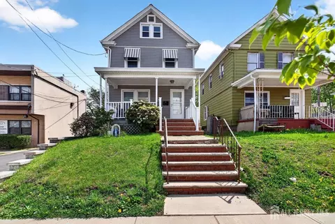 722 Livingston Ave, North Brunswick, NJ 08902