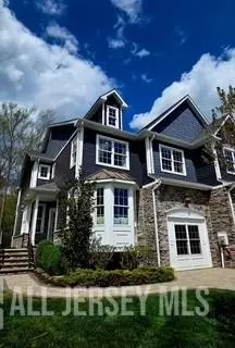 23 Valentino Dr, Old Bridge, NJ 08857