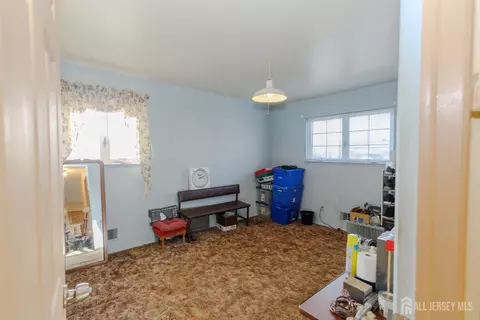 Bedroom - 286 Harris Ave, Middlesex, NJ 08846 photo 3 of 4