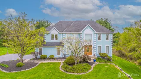 23 Kincaid Dr # -E, West Windsor, NJ 08550