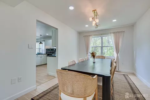 Dining - 122 Dewolfe St, Edison, NJ 08817 photo 1 of 2