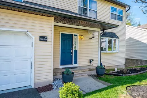 Exterior - 122 Dewolfe St, Edison, NJ 08817 photo 3 of 7