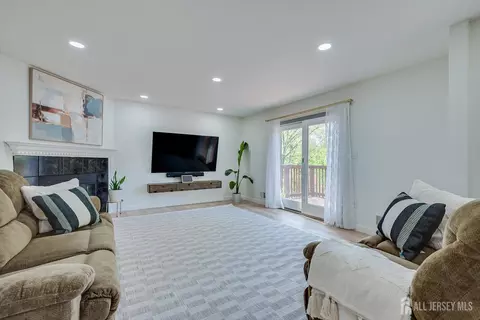 Other - 122 Dewolfe St, Edison, NJ 08817 photo 4 of 13