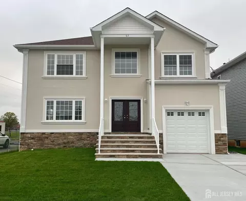63 Bernard St, Carteret, NJ 07008