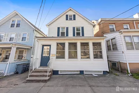 345 Henry St, South Amboy, NJ 08879