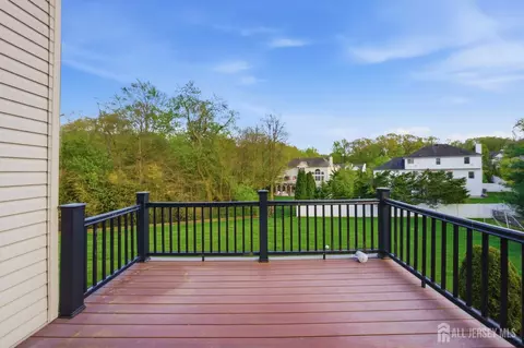 Exterior - 5 Robert Ct, Monroe, NJ 08831 photo 6 of 10