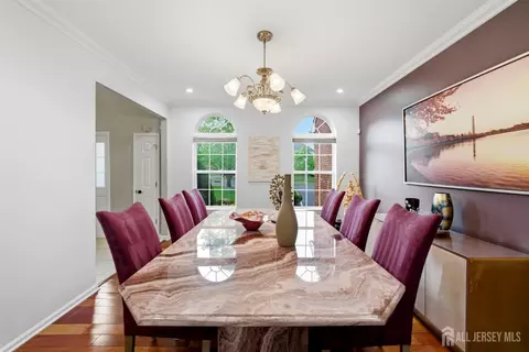 Dining - 5 Robert Ct, Monroe, NJ 08831 photo 2 of 3