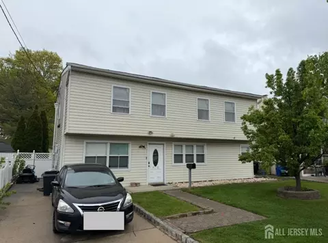 62 Leber Ave #1, Carteret, NJ 07008