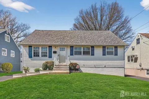 106 Worth St, Iselin, NJ 08830