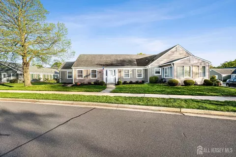 337 Old Nassau Rd # -A, Monroe, NJ 08831