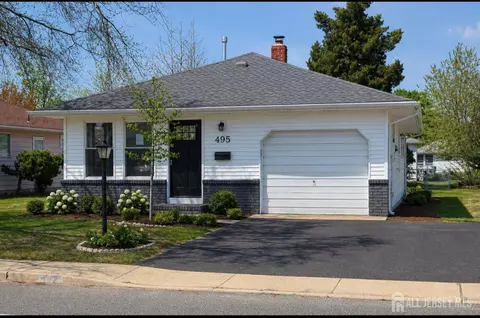 495 Jamaica Blvd, Toms River, NJ 08757