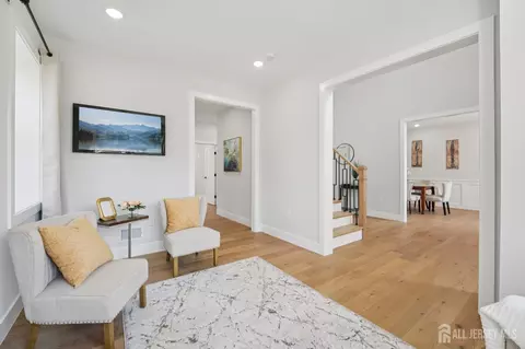 Entry Way - 75 Jefferson Blvd, Edison, NJ 08817 photo 9 of 19