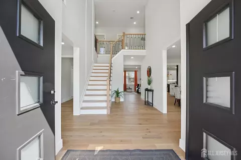 Entry Way - 75 Jefferson Blvd, Edison, NJ 08817 photo 1 of 19
