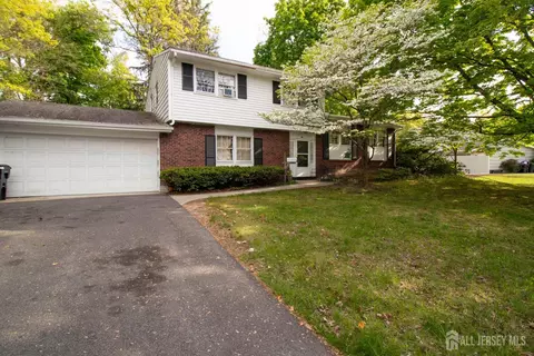 22 Agate Rd, East Brunswick, NJ 08816