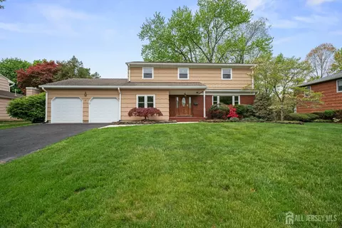 17 Green Hills Rd, East Brunswick, NJ 08816