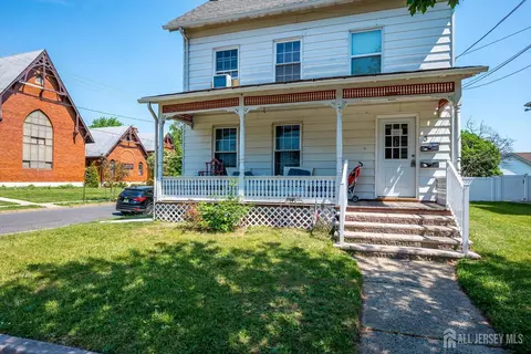 Exterior - 3 E High St E, Bound Brook, NJ 08805 photo 3 of 5