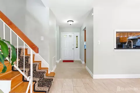 Entry Way - 103 Timber Oaks Rd, Edison, NJ 08820 photo 1 of 3