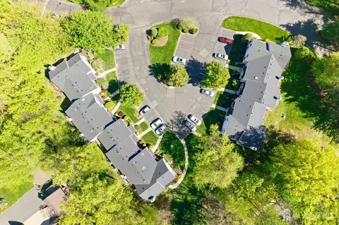 View/Area - 103 Timber Oaks Rd, Edison, NJ 08820 photo 2 of 3