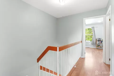 Entry Way - 103 Timber Oaks Rd, Edison, NJ 08820 photo 3 of 3
