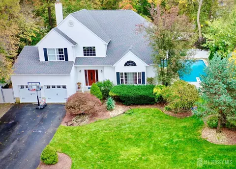 47 Avenue G Ave, Monroe, NJ 08831