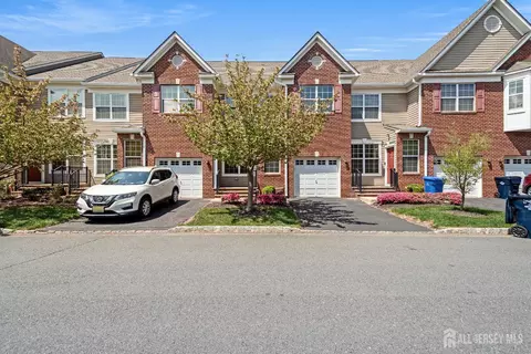 2435 Canterbury Ln, North Brunswick, NJ 08902