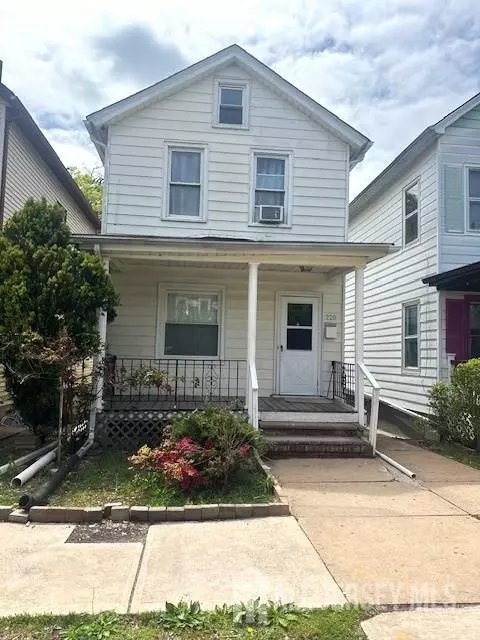 220 Powers St, New Brunswick, NJ 08901