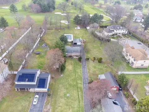 513 Grove Ave, Edison, NJ 08820