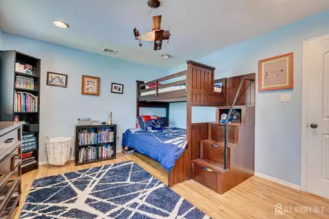 Bedroom - 22 Celler Rd, Edison, NJ 08817 photo 7 of 10