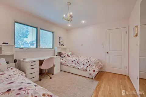 Bedroom - 22 Celler Rd, Edison, NJ 08817 photo 5 of 10