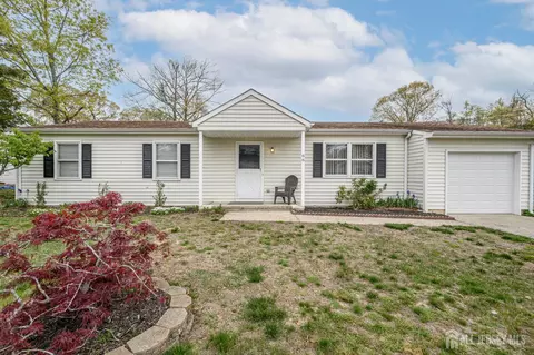 66 Pacific Ocean Dr, Brick, NJ 08723