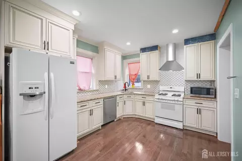 1342 S Lake St, Plainfield, NJ 07060
