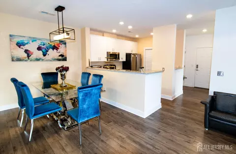 834 Stiller Ln, Monroe, NJ 08831