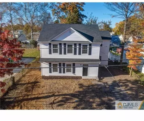 47 Glenville Rd, Edison, NJ 08817
