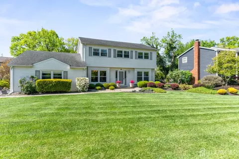 6 Grace Rd, East Brunswick, NJ 08816
