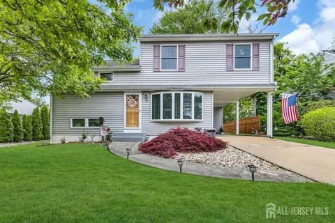 19 Shetland Rd, East Brunswick, NJ 08816
