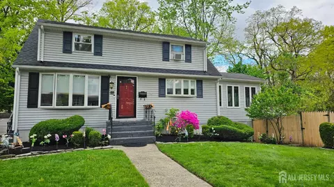 256 S 8th Ave, Highland Park, NJ 08904