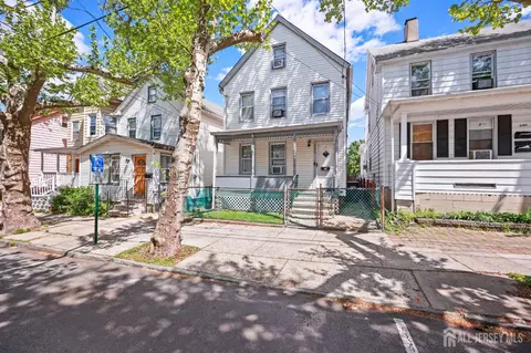 448 Mechanic St, Perth Amboy, NJ 08861