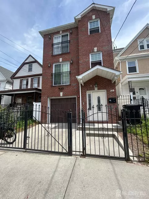 360 Sanford Ave, Newark, NJ 07106