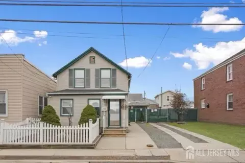 706 Convery Blvd, Perth Amboy, NJ 08861