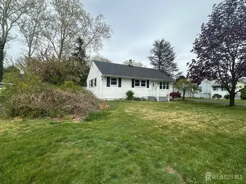 205 Willow Dr, Neptune, NJ 07753