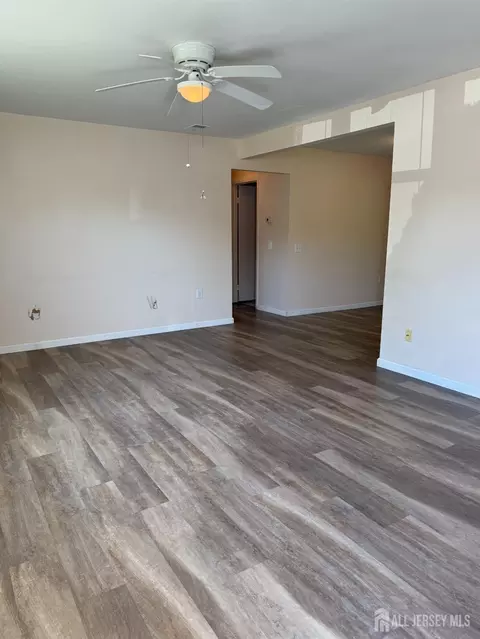 12 Utah Dr #A, Matawan, NJ 07747