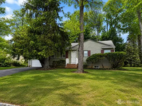 509 Elizabeth Ave, Piscataway, NJ 08854