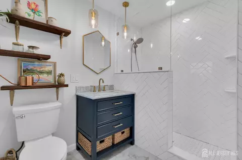 Bath - 52 Eileen Way, Edison, NJ 08837 photo 1 of 2