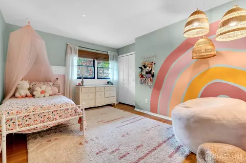 Bedroom - 52 Eileen Way, Edison, NJ 08837 photo 5 of 10