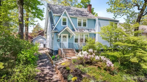 427 Harrison Ave, Highland Park, NJ 08904