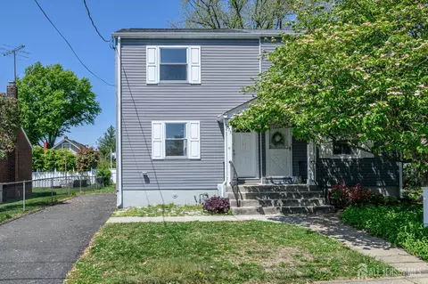 573 Garden Ave, Woodbridge, NJ 07095